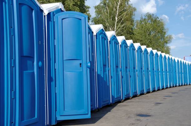 Porta potty delivery and setup in Hazel Crest, IL